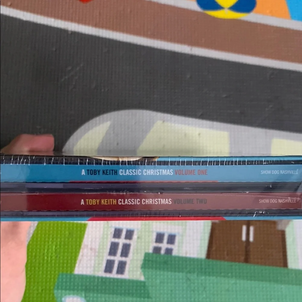 Toby Keith Classic Christmas CD- 2 Disk - Picture 4 of 4